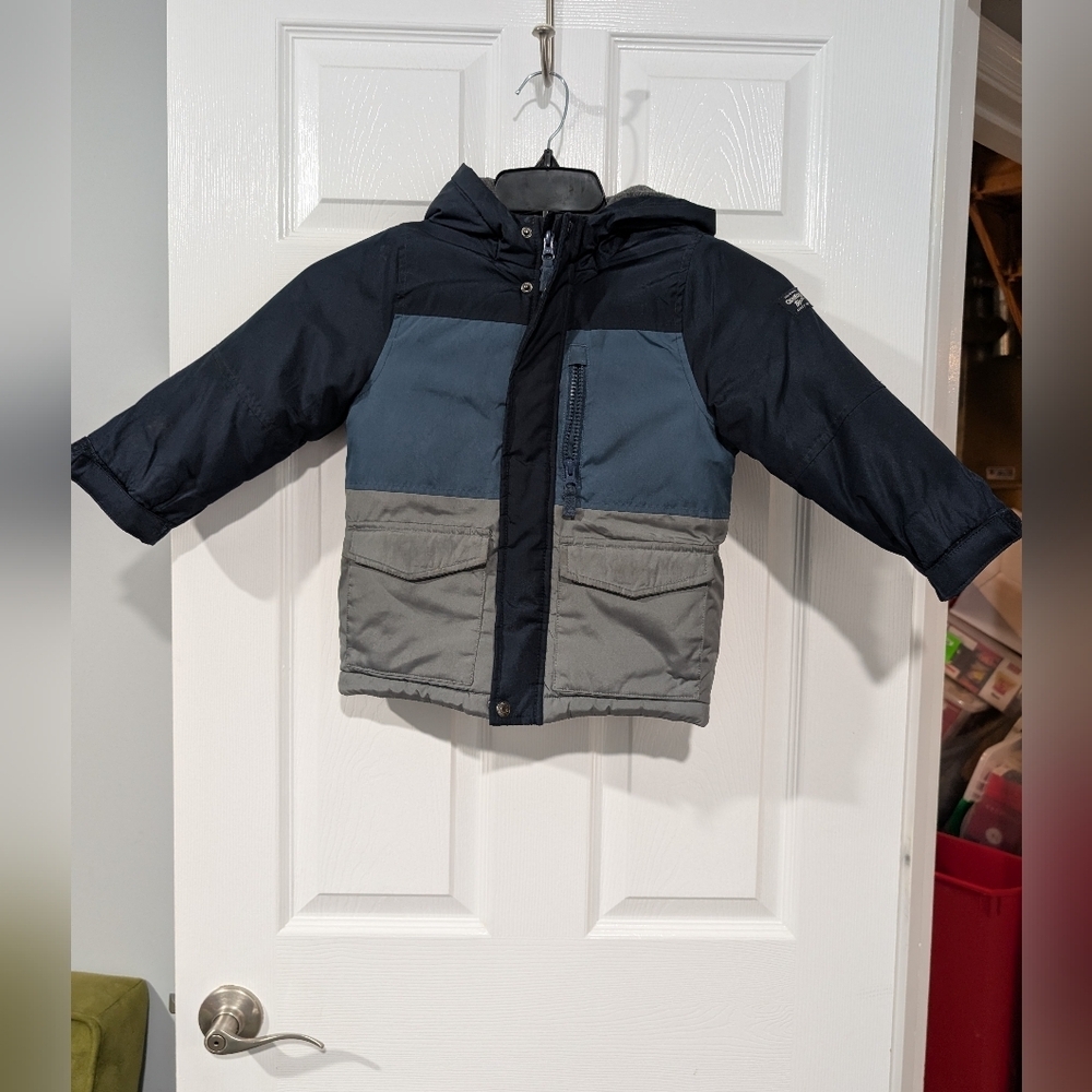 OshKosh B'gosh Toddler Boy Navy & Gray Colorblock Puffer Jacket in Size 3T